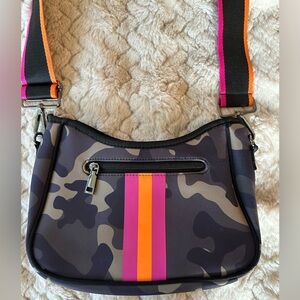 Camo Crossbody Purse Women's Army Green With Hot Pink and Orange 🍊 Stripes
